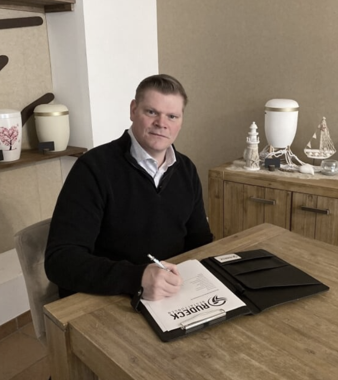Sven Rudeck – Bestatter Essen